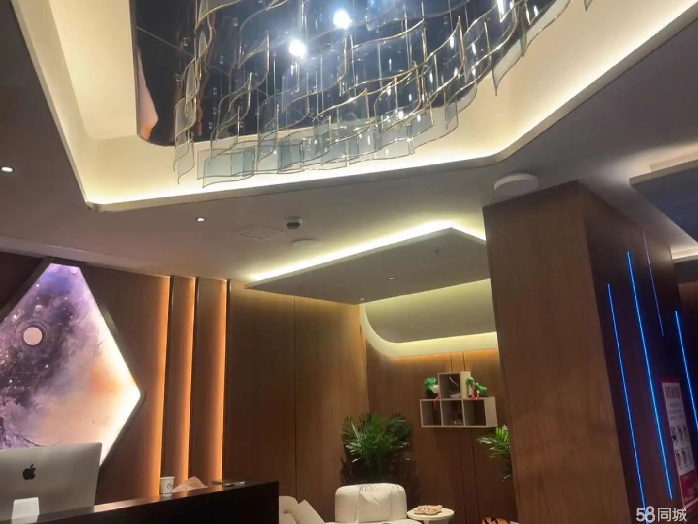 (转让)转让/承包出租足浴店，新店装修，设施配套齐全，见钱就转。